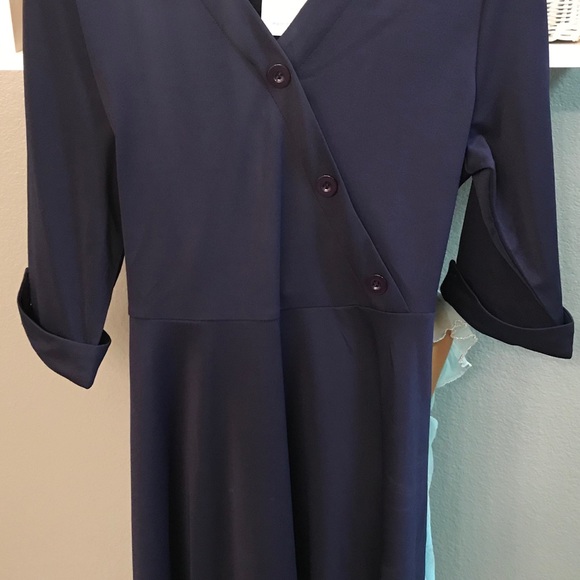 Really cute retro swing dress! - Picture 2 of 3